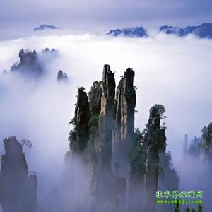 暑期夏令營湘西精華旅游線路：長沙、韶山、張家界、鳳凰純玩8日游